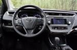 Toyota Avalon Hybrid 2013 года